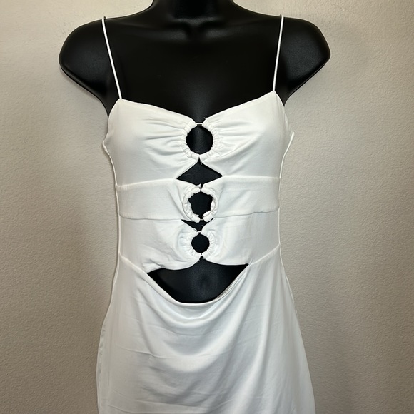 Princess Polly Dreamland Ring Cutout White Mini Dress - Picture 4 of 10
